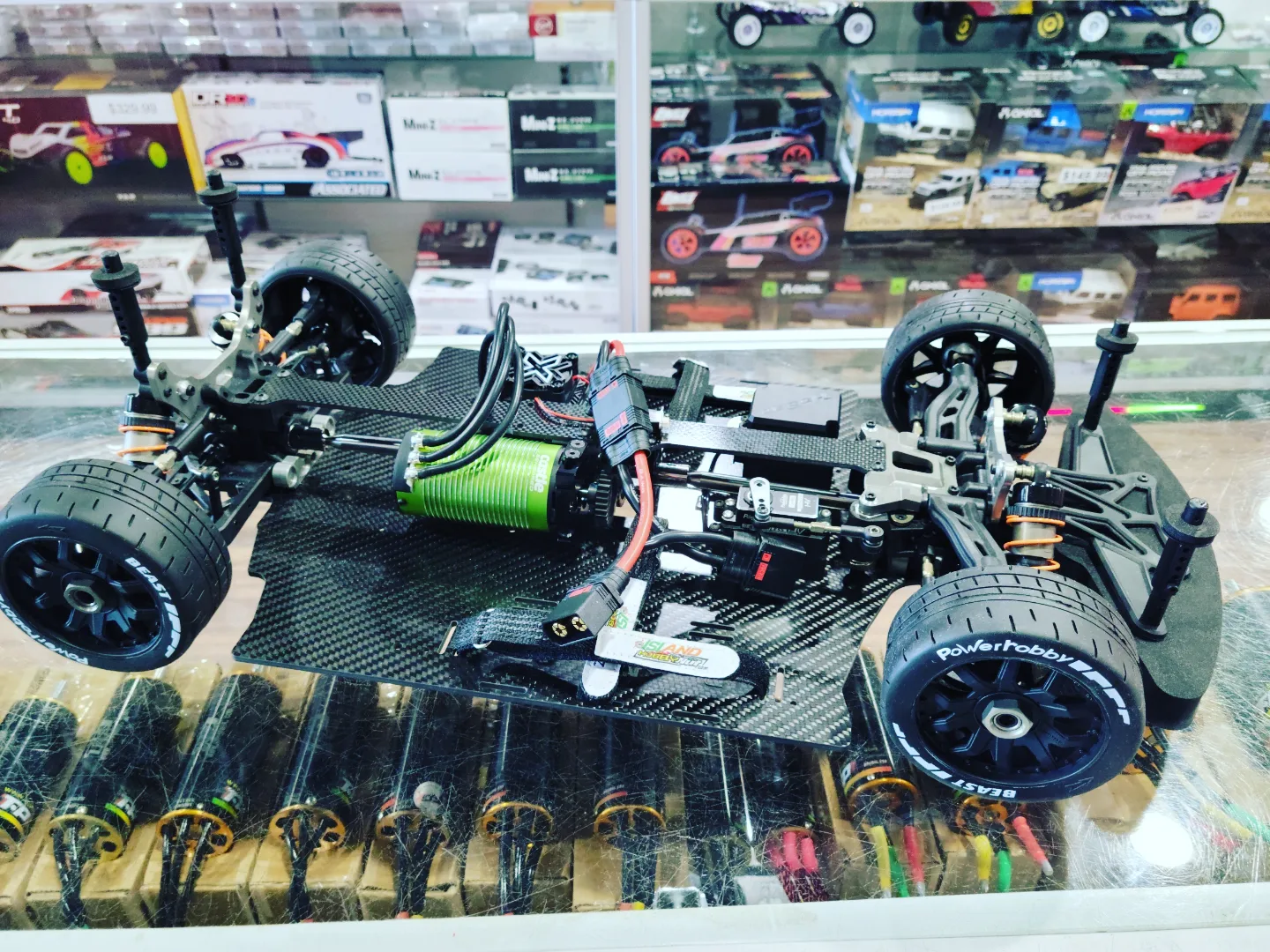 IRonManRc CUSTOM HOBAO VTE2 CAR BUILD W/ IRONMAN RC CHASIS *Beast*